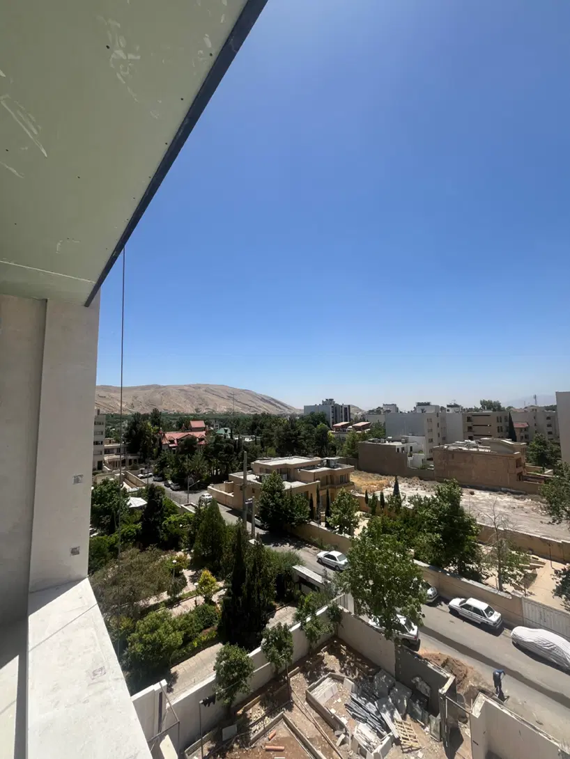 آپارتمان ۱۳۵ متری ویودار شخصی‌سازِ تاپ قدوسی غربی