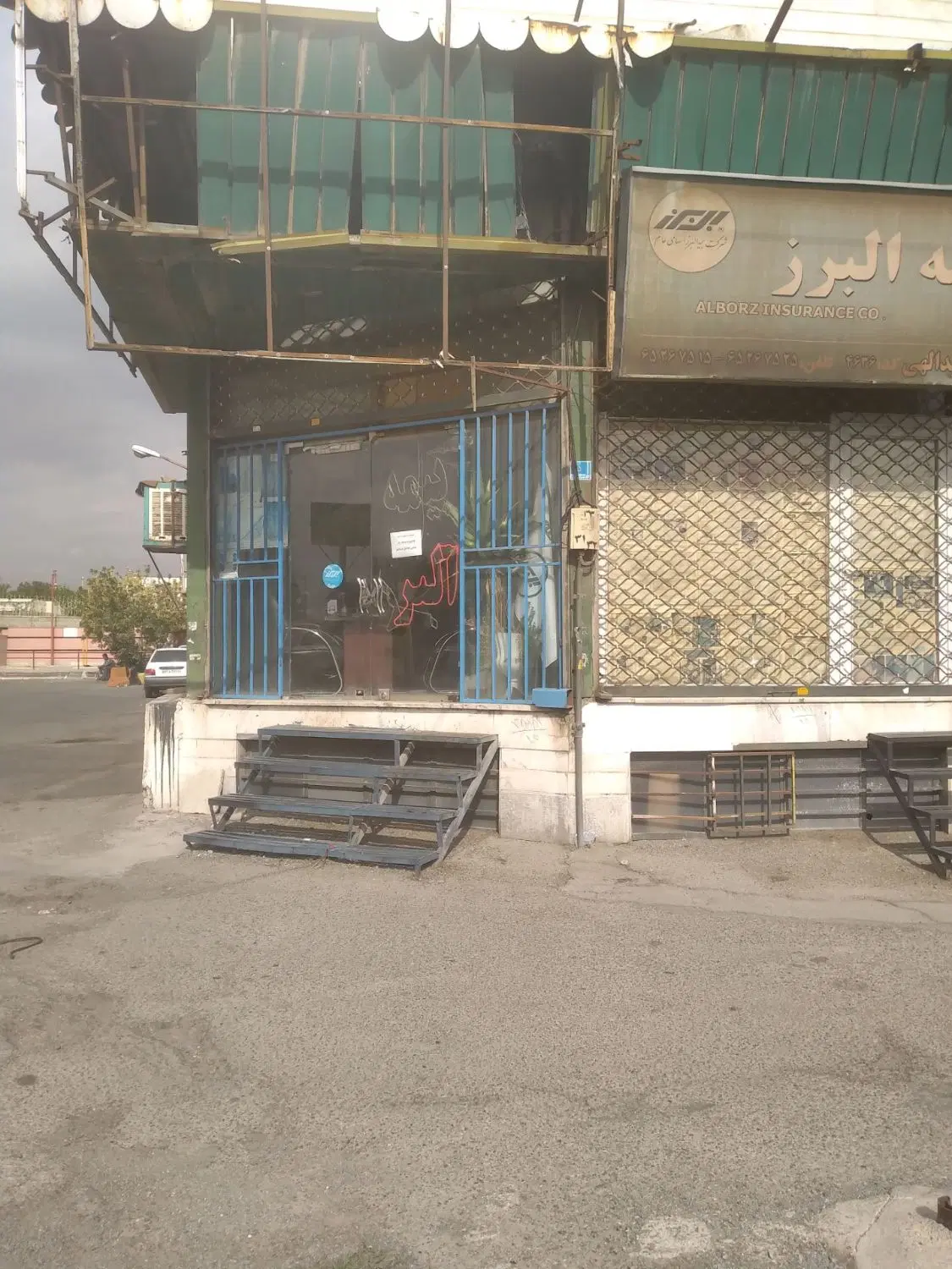 ۲۵ متر مغازه دونبش  پمپ بنزین کهنز