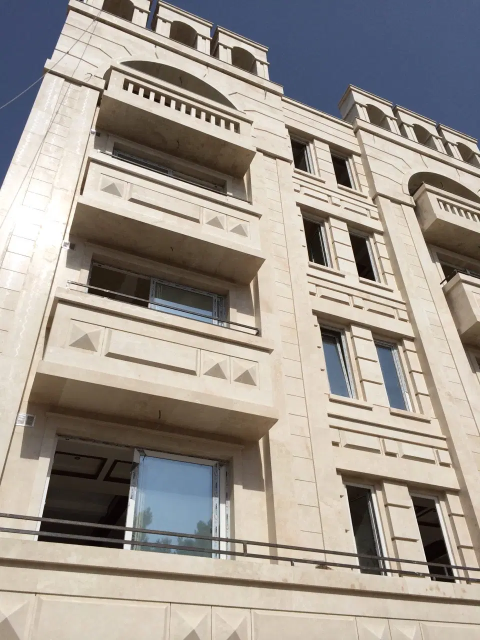 اجاره واحد ۱۶۰ متری زیر فرهنگ سید رضی