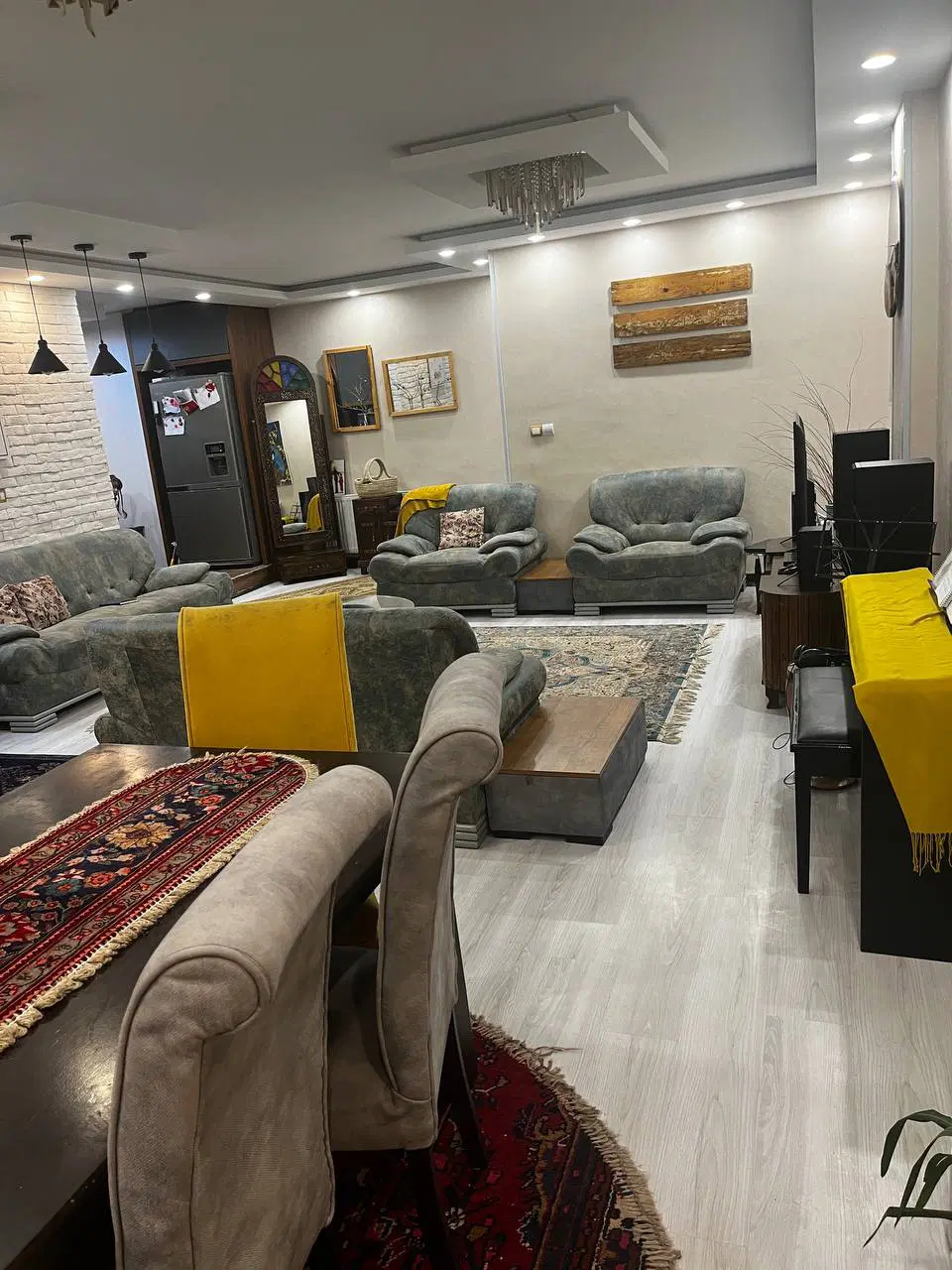 آپارتمان ۱۰۰ متری فول بازسازی شده