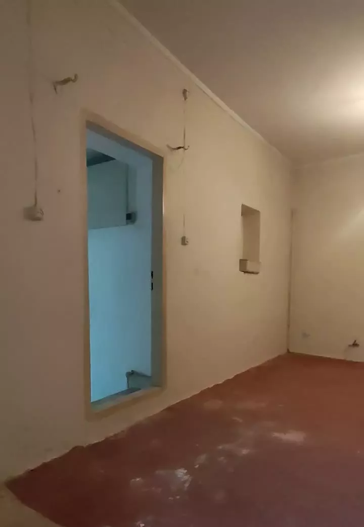 کارگاه و انباری