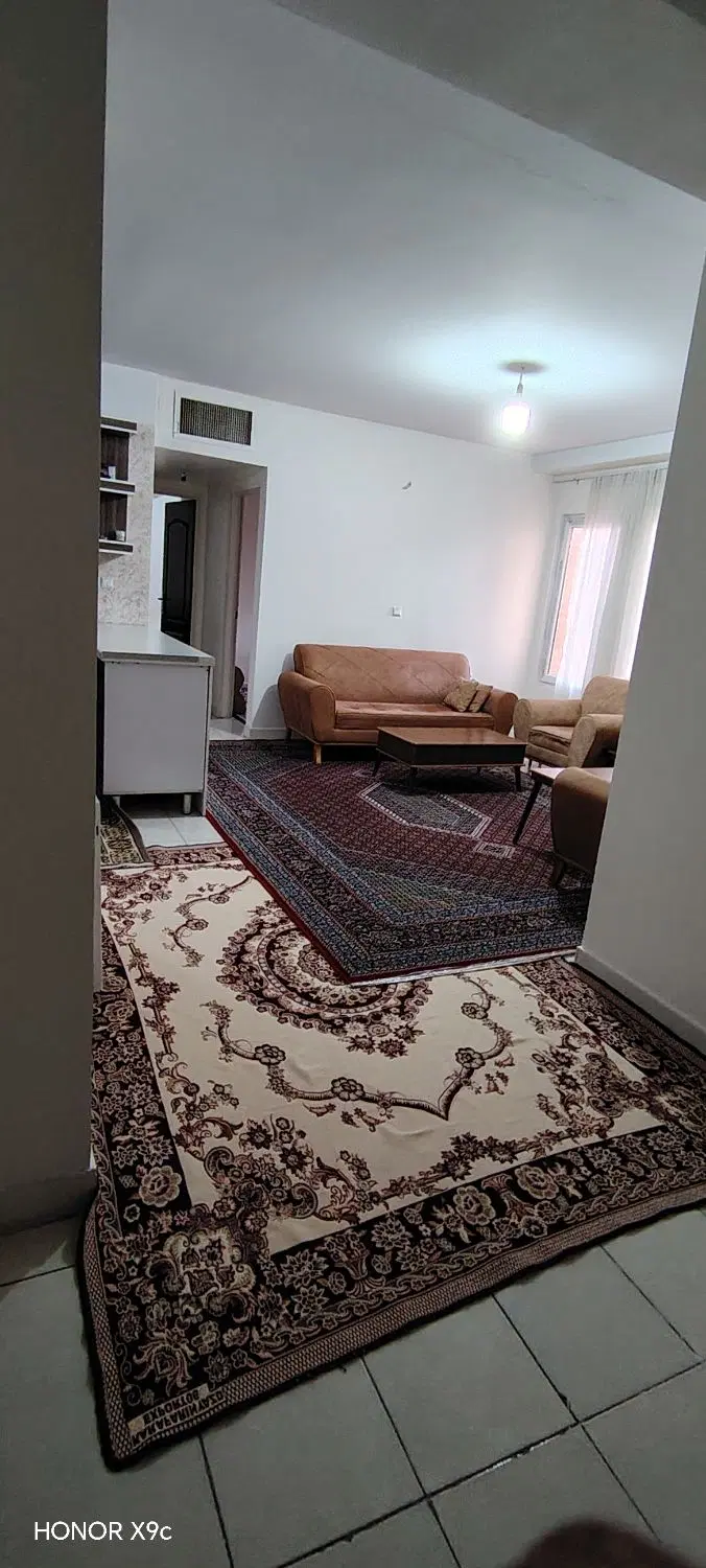 فاز4شمال پارکینگ وانباری مسقف