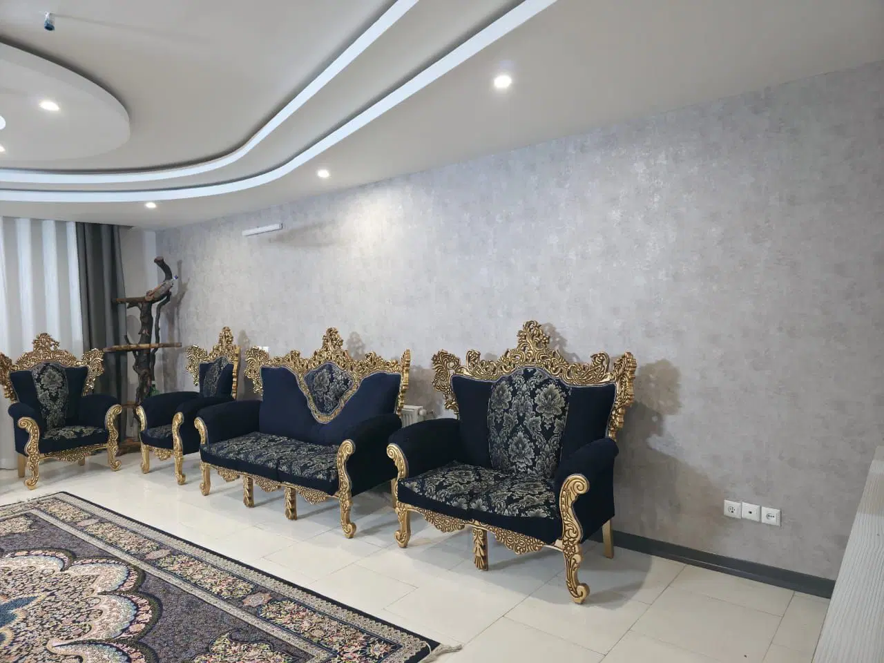 ویلایی دوطبقه