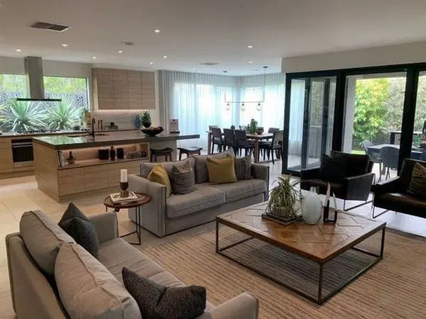 ۱۰۳ متر _ فول بازسازی _ سند _ گلستان ها