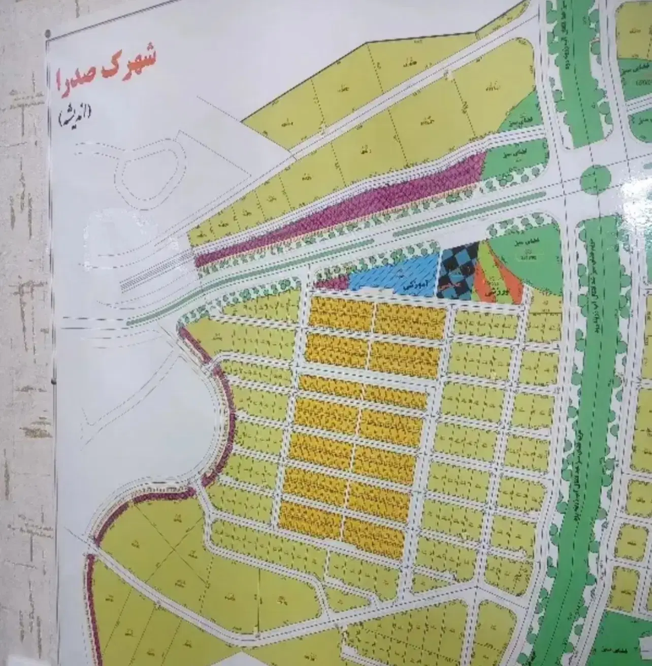 قطعه‌زمین‌جنوبی‌صدرا‌اندیشه‌شیطA