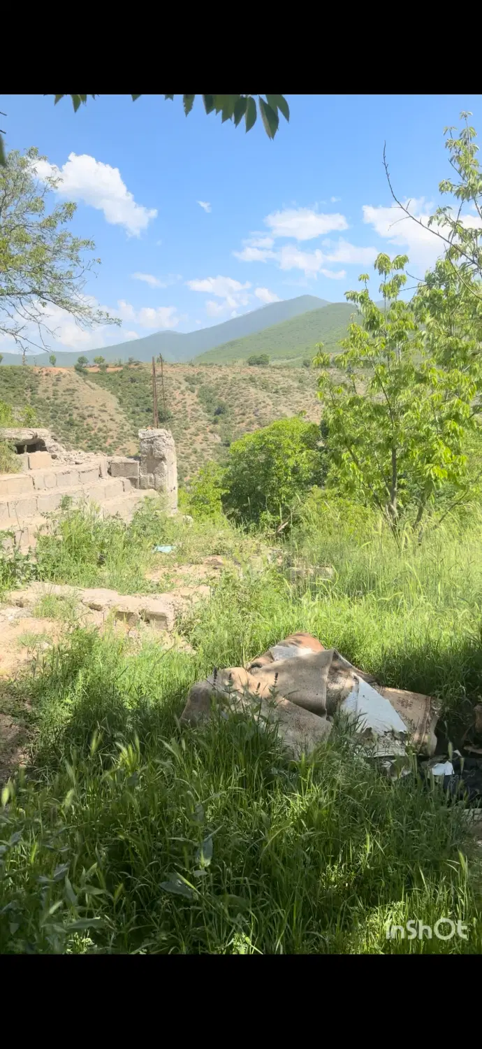 زمین وخونه ی نیمه کاره