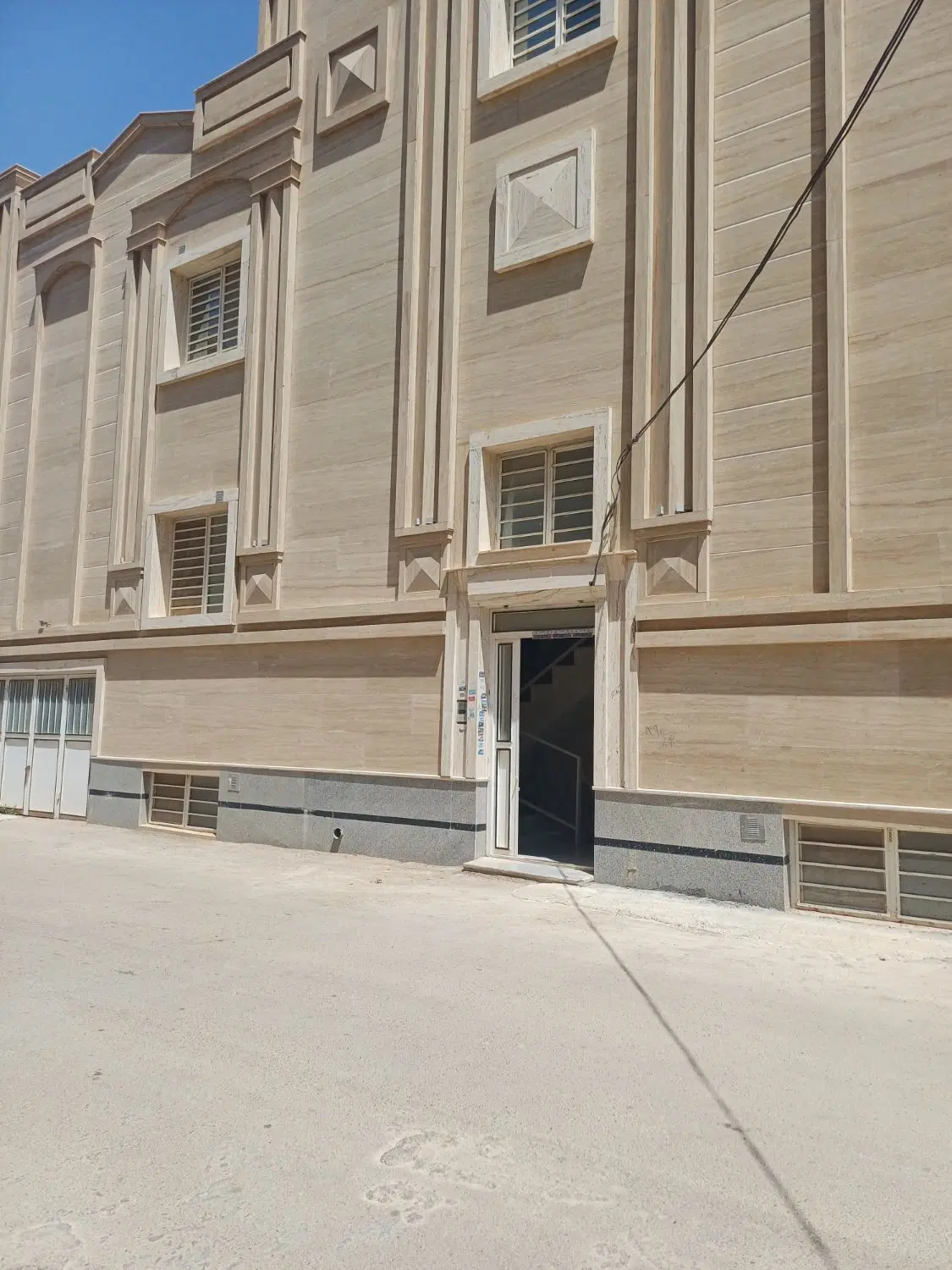 اجاره منزل زیر زمین ۲ خاب ۱۲۰ متری