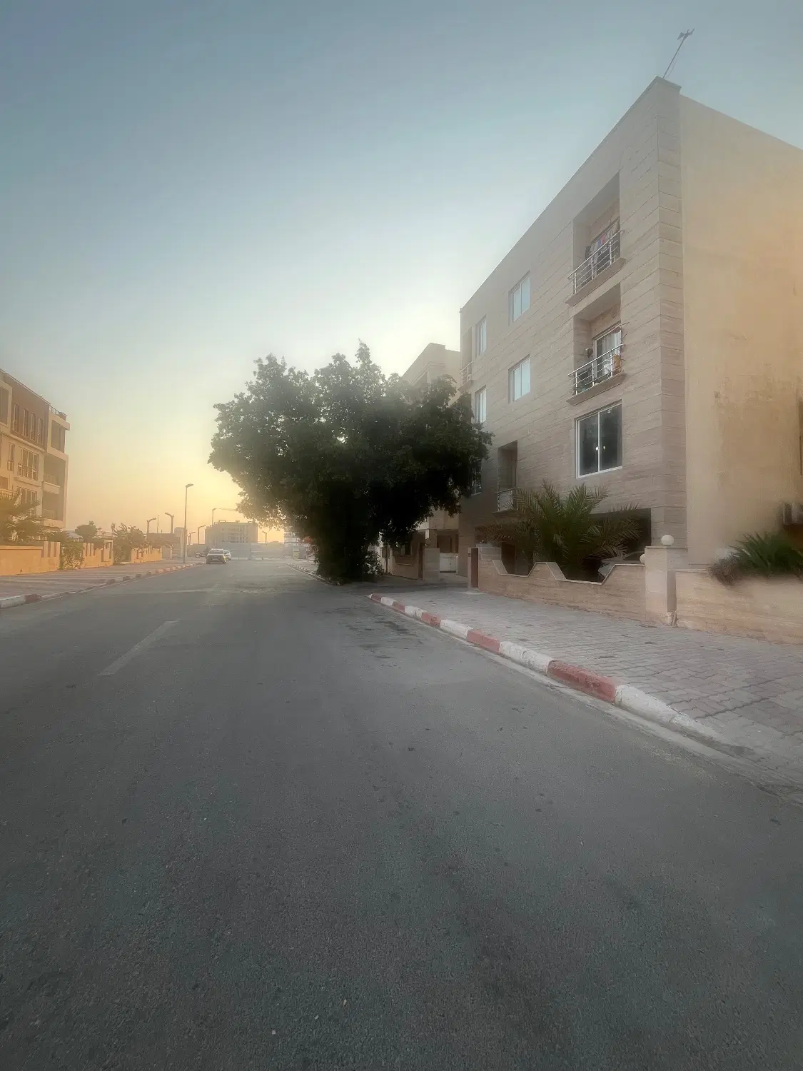 فروش واحد یک خواب نوبنیاد۱