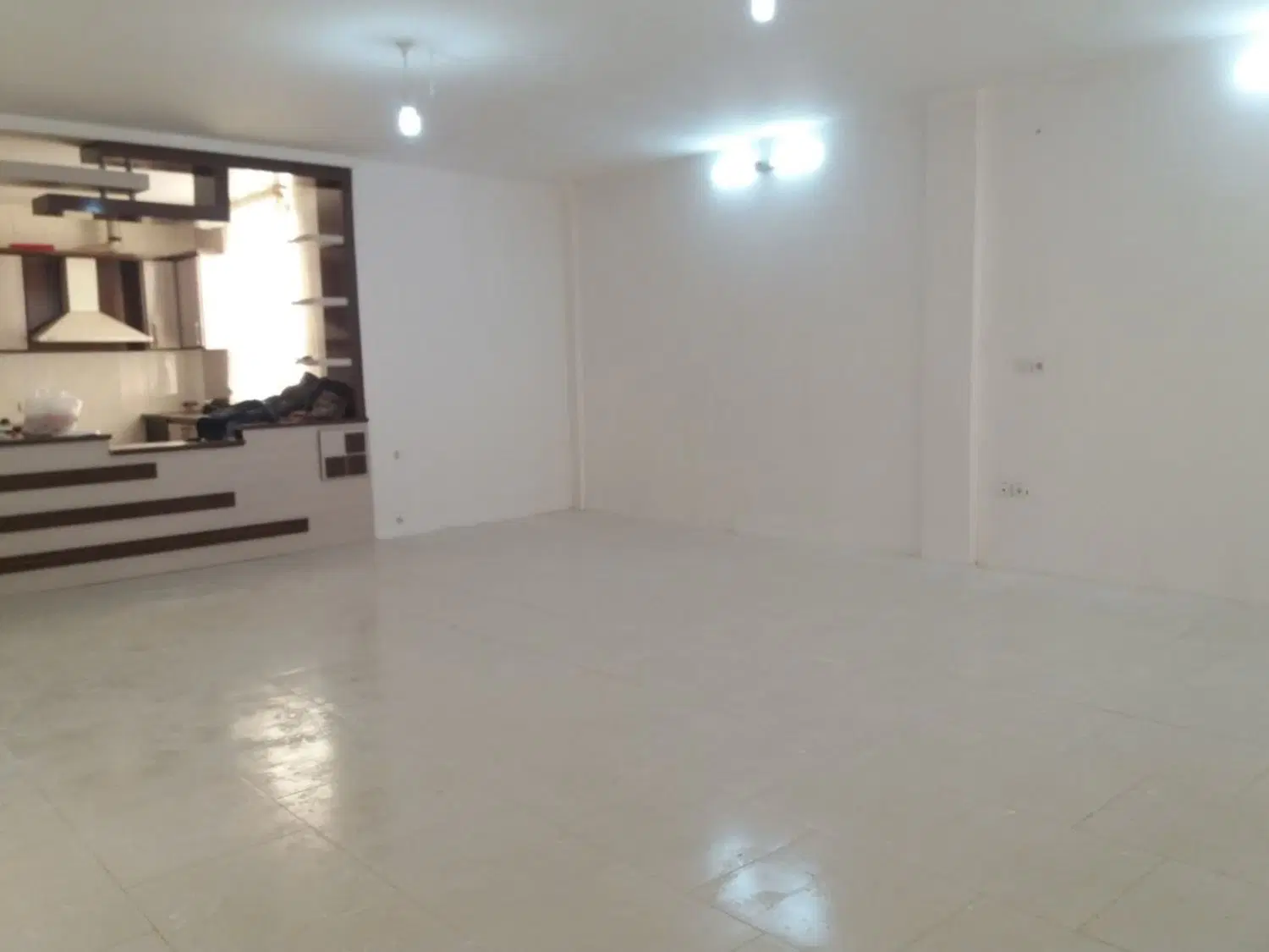 اپارتمان120منری