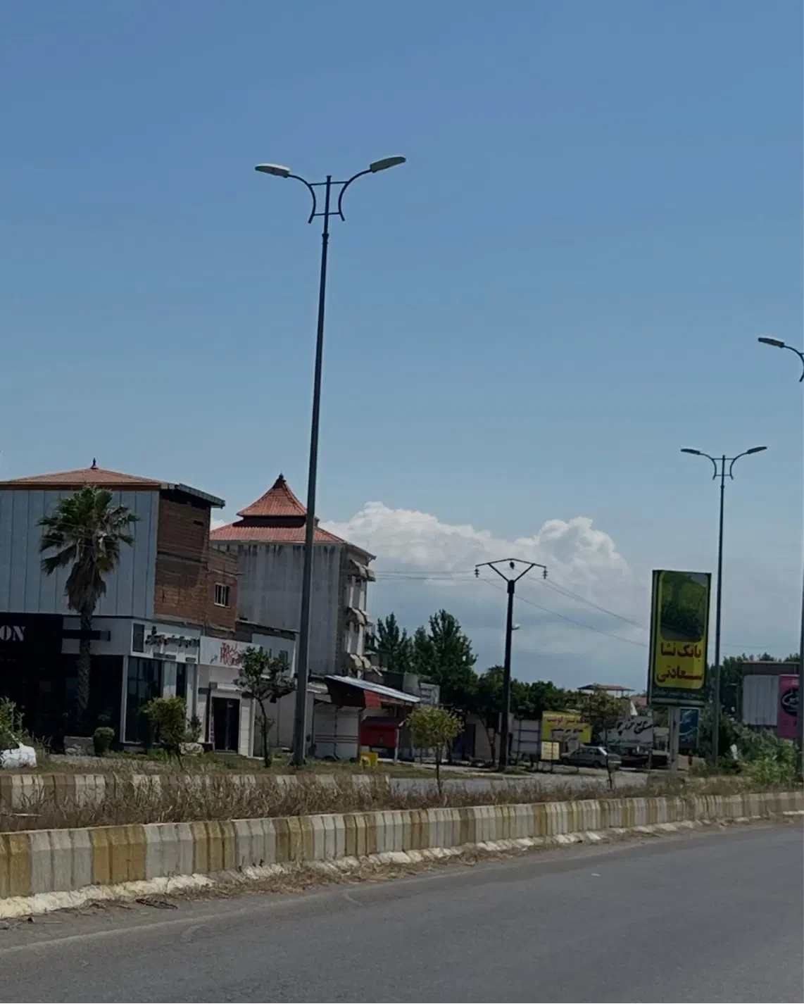۲۶۰متر زمین تجاری بر اتوبان سرخرود
