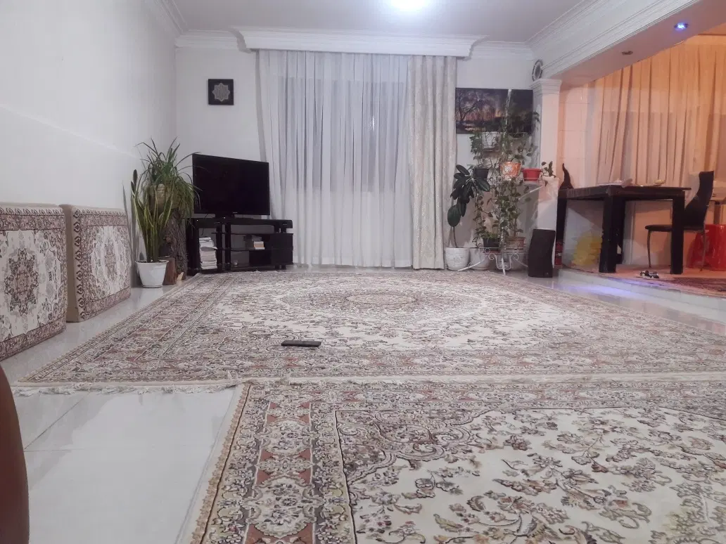 چوبیندر دوطبقه و مغازه نانوایی