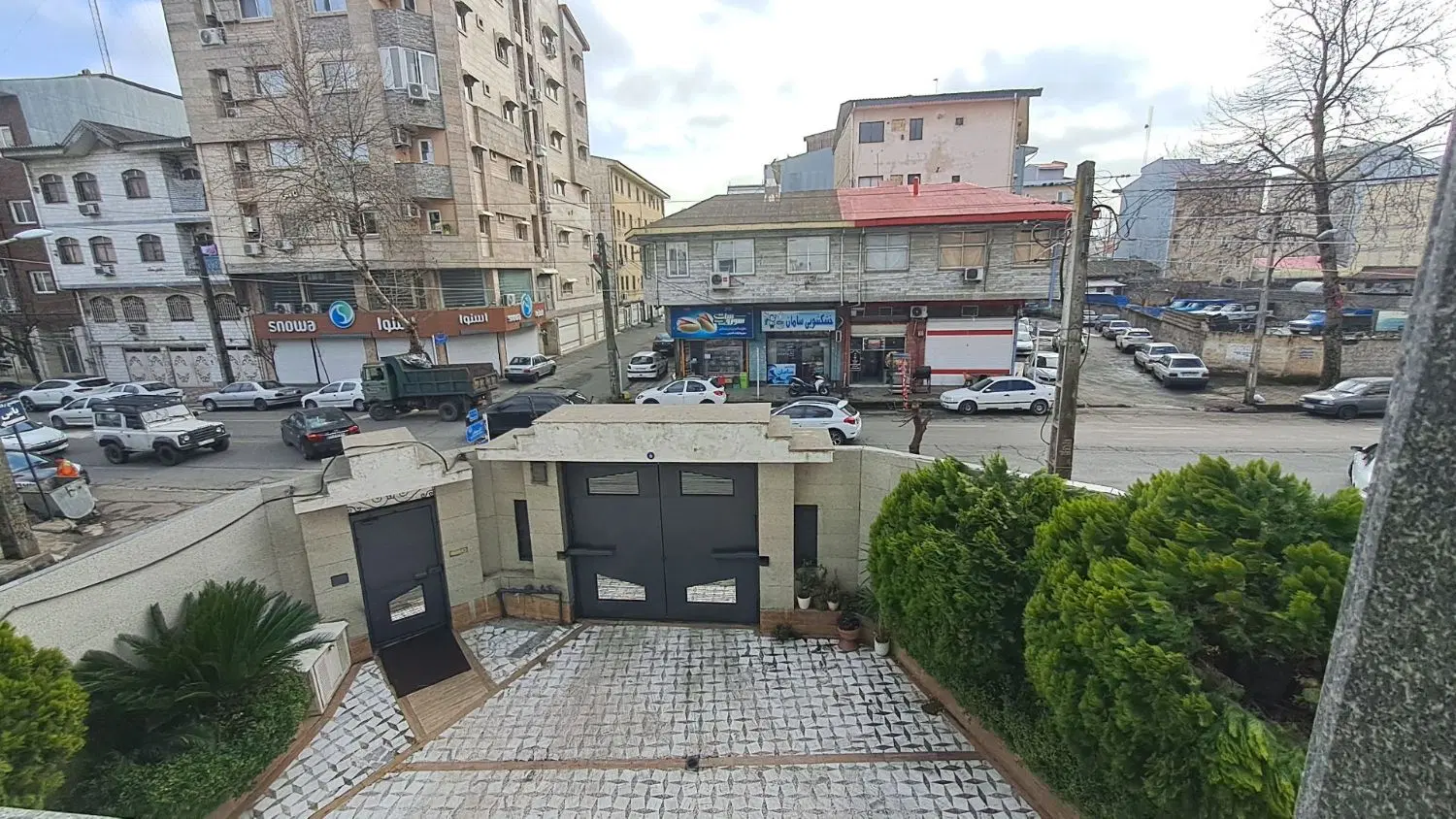 فروش یک واحد آپارتمان ۸۳ متری