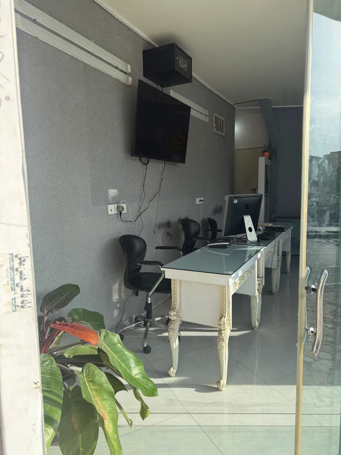 فروش مغازه ۴۳ متری تجاری دائم میدان راهنمایی