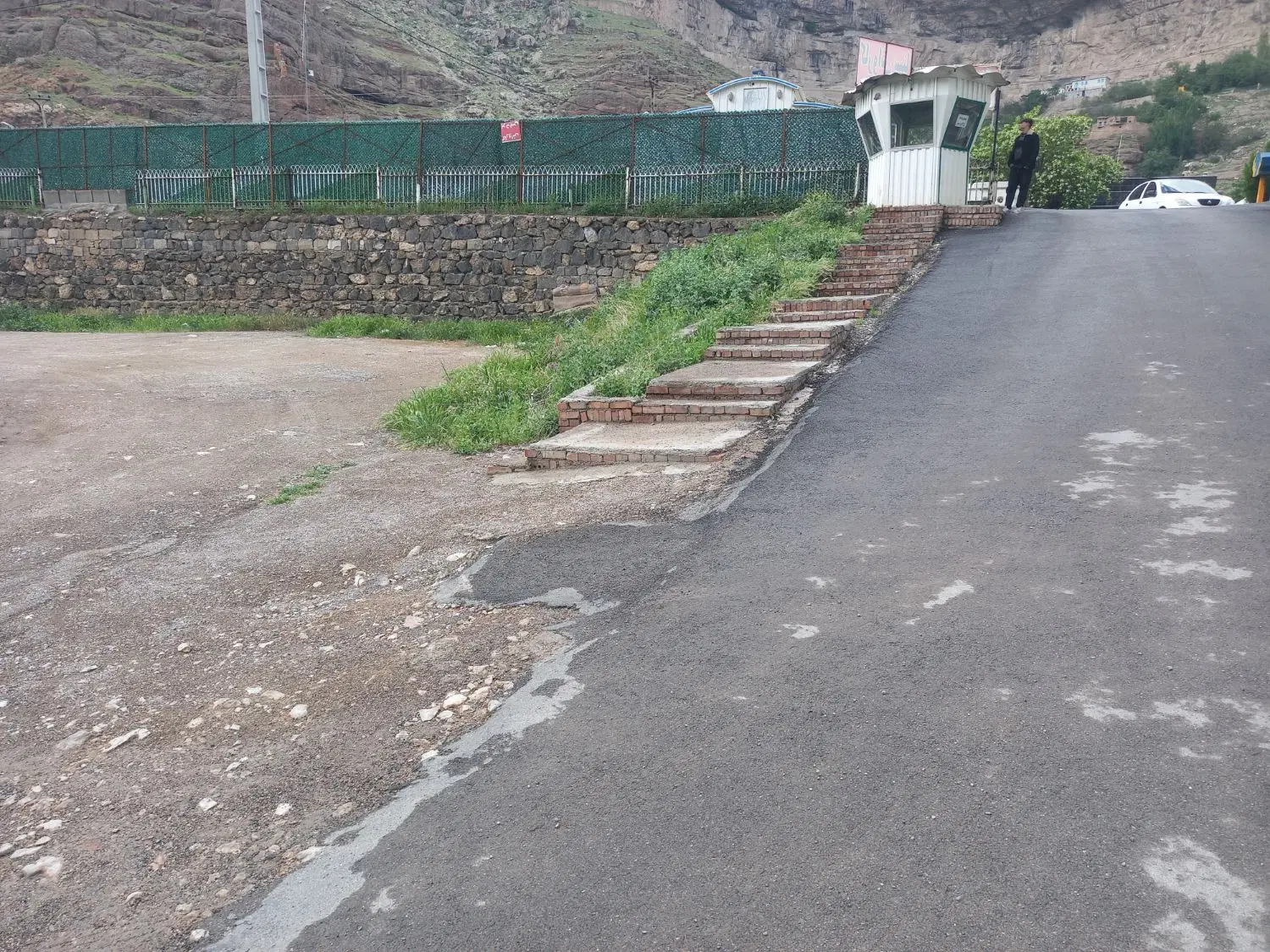 اجاره یک قطعه زمین خالی مناسب