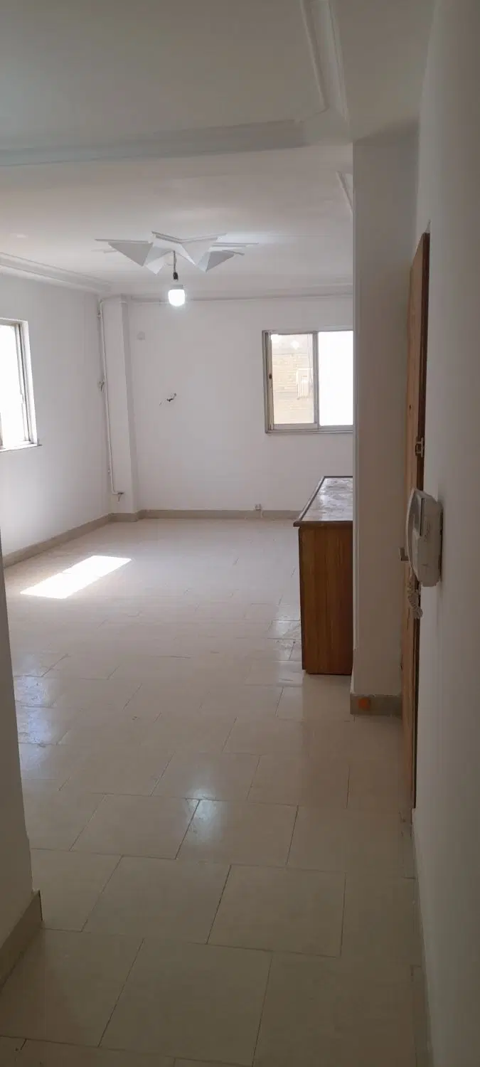 اپارتمان سنددار ۸۰متری درفلکه جهاد شهرک فرهنگیان