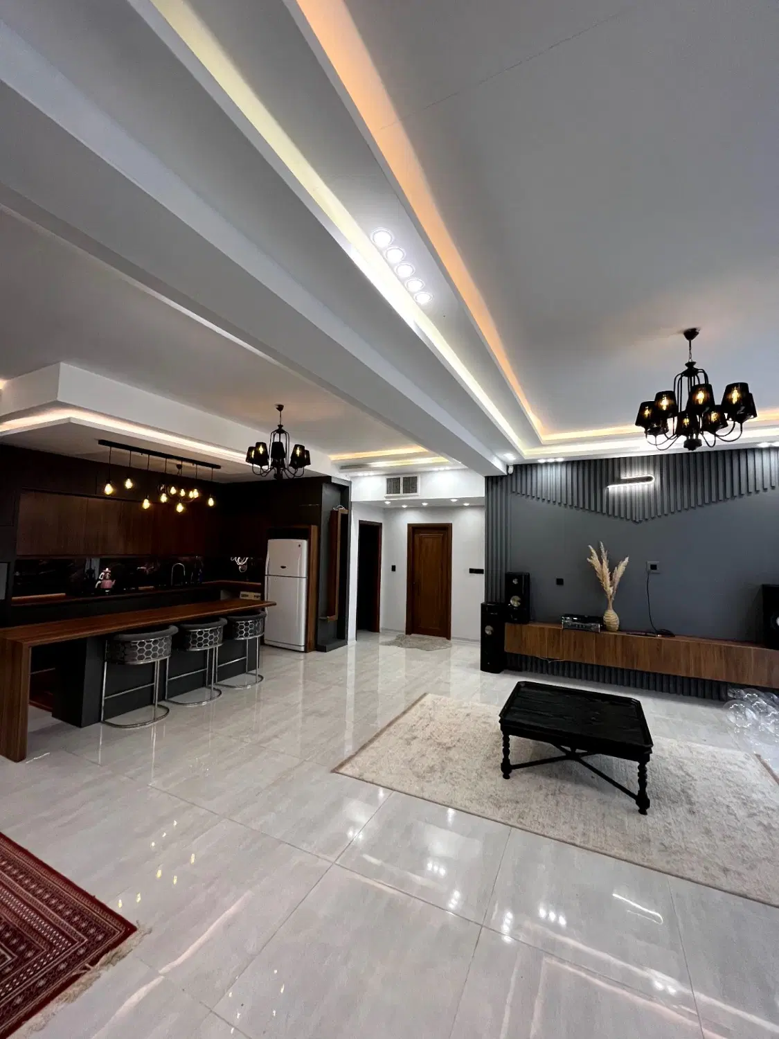 اجاره باغ ویلا شیک وقیمت مناسب