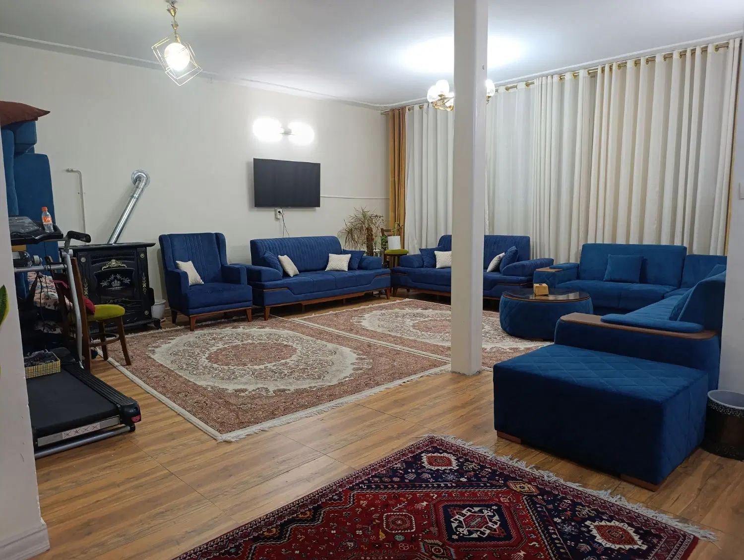 ملک ۱۲۰ متری دو بر با موقعیت تجاری