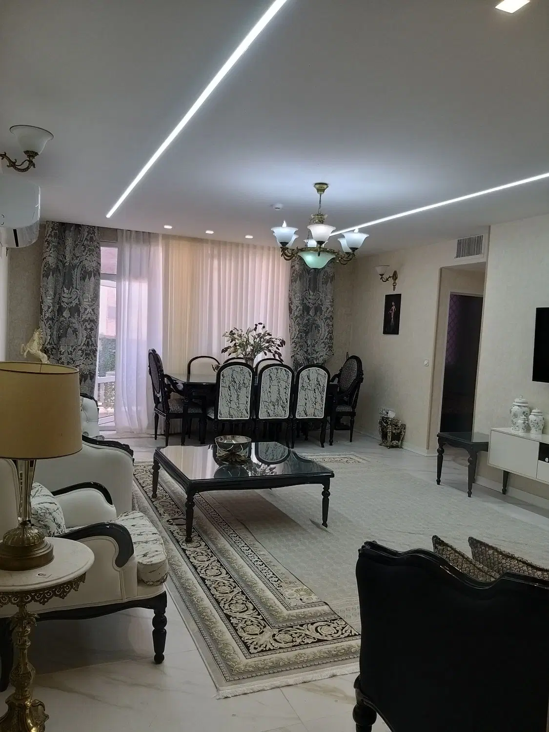 اپارتمان ۹۳متری کوی مهر