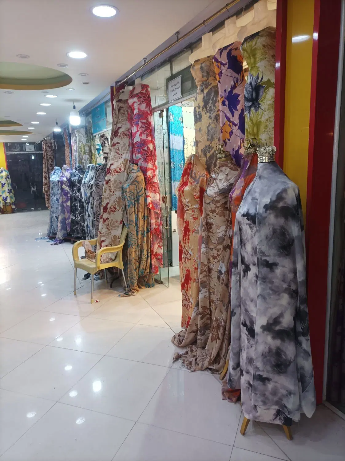 فروش مغازه پاساژ فلسطین طبقه بالا