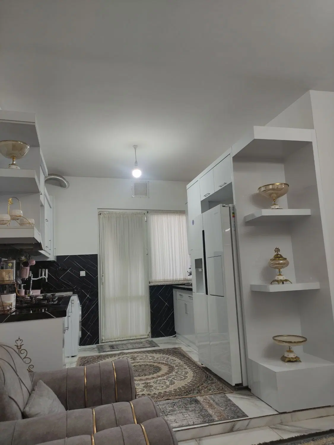 واحد مسکونی  حدود 80 متر نوساز فوث تمیز