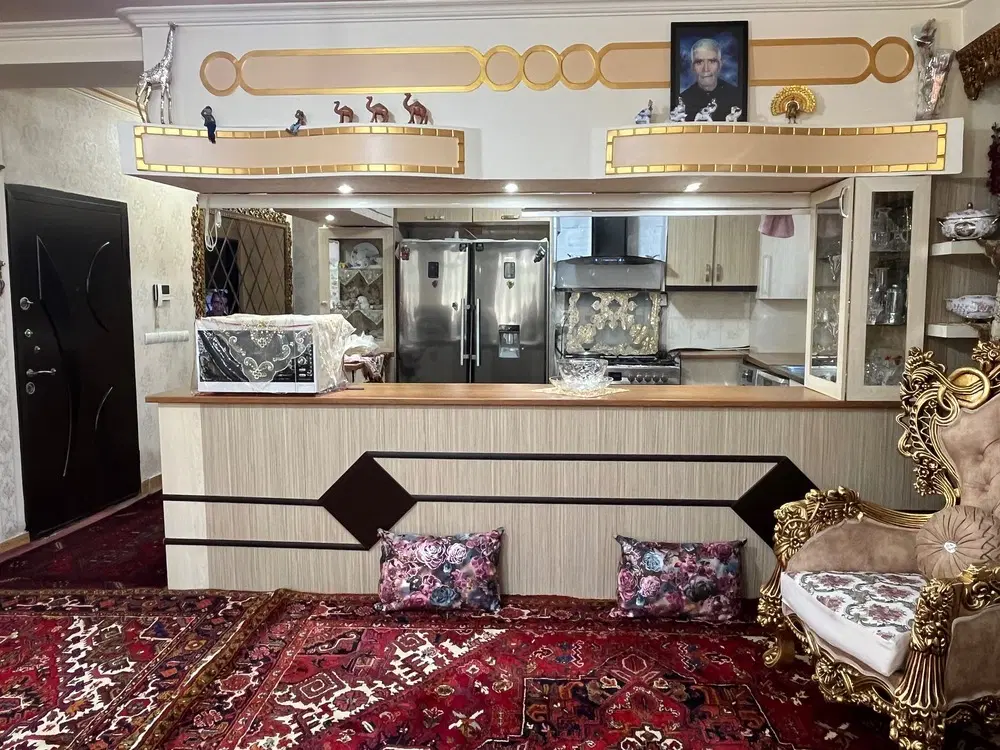 آپارتمان۱۲۳متری در خیابان خیام