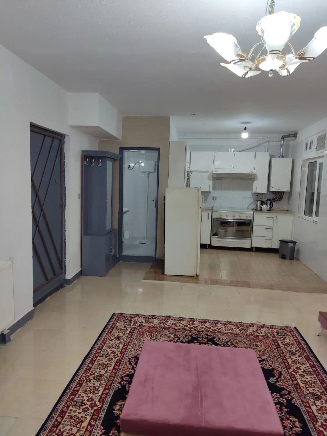 آپارتمان یک خوابه صدرا فاز یک