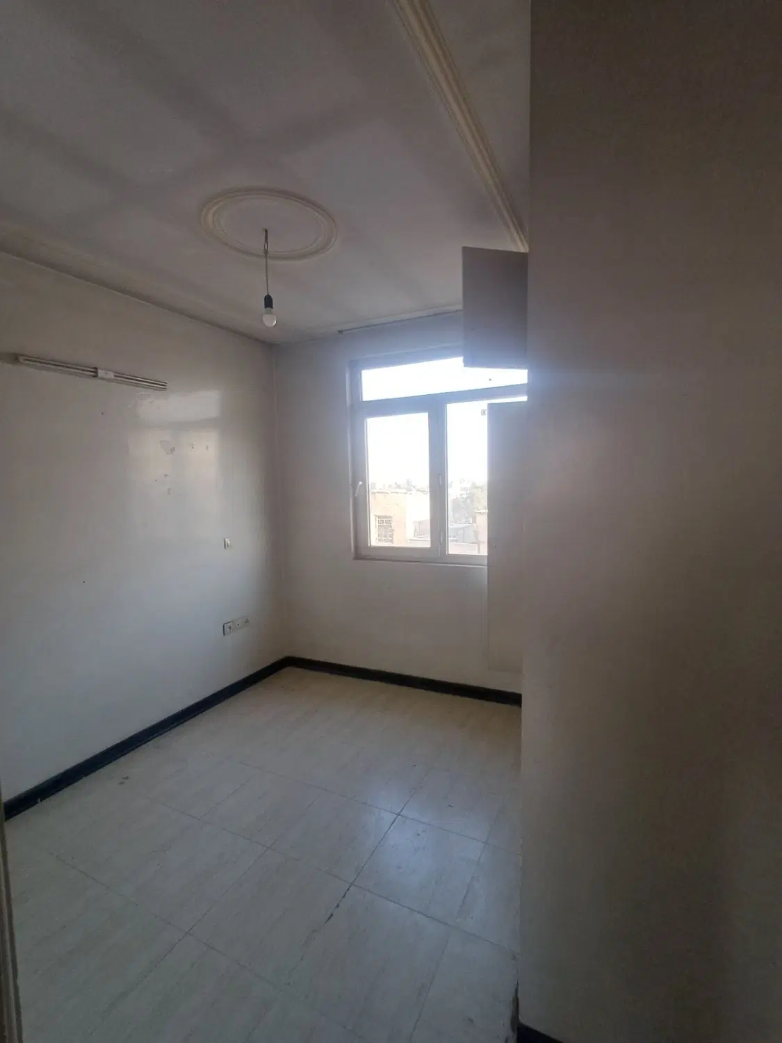آپارتمان جاره ای تک واحدی ۵۰متری تخلیه