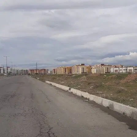 زمین سند دار شهرکی با جواز ساخت