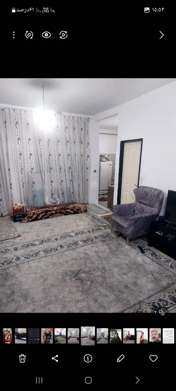 یک حیاط نقلی در اخماقیه
