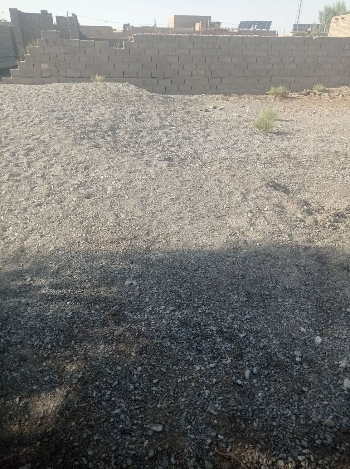 زمین فروشی