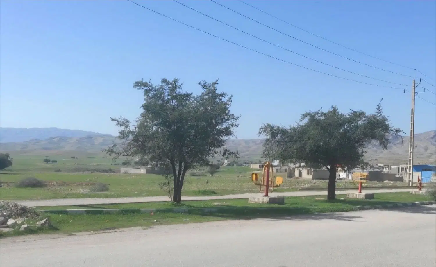 زمین تجاری و مسکونی در قلعه خواجه