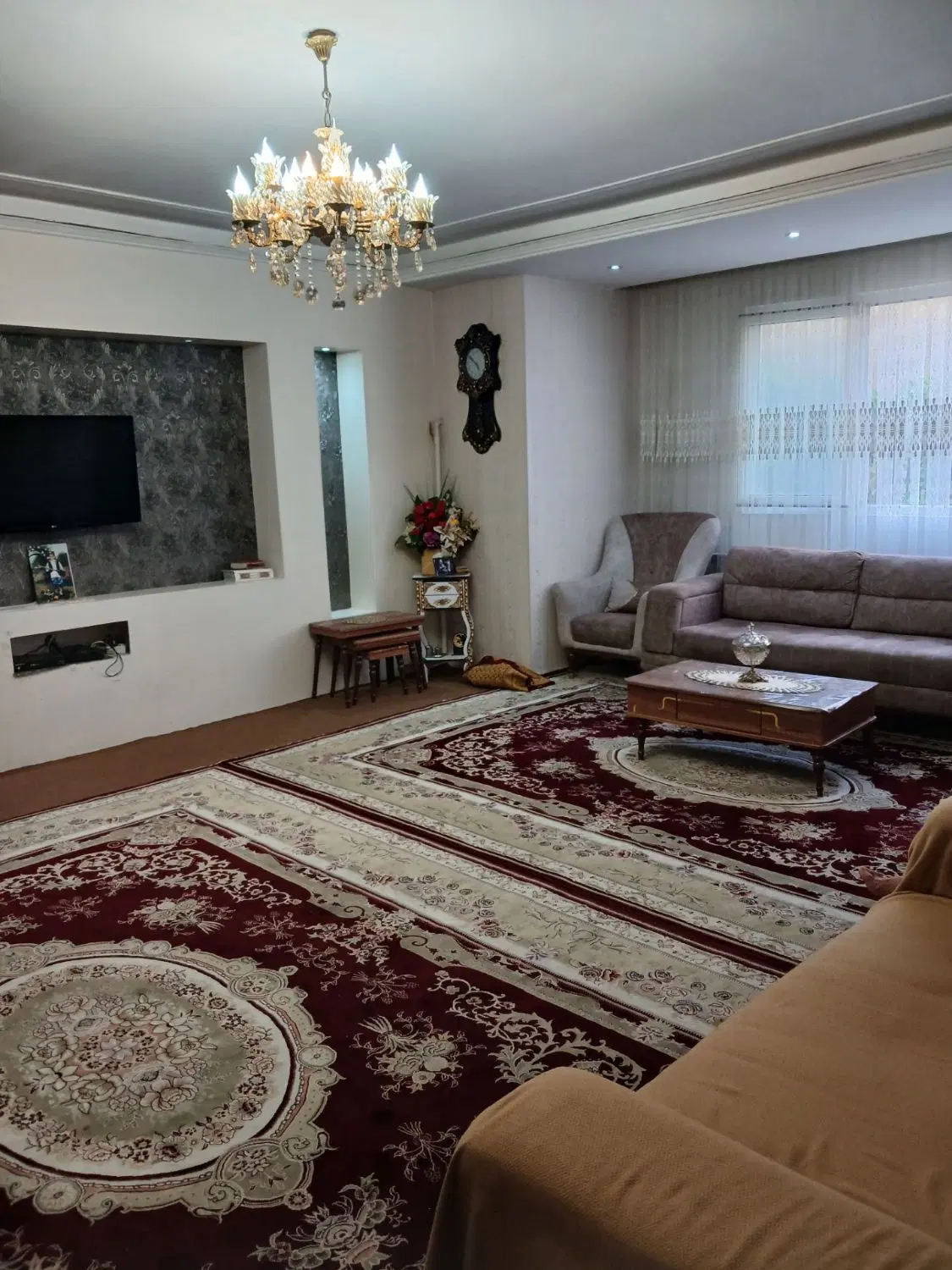 فروش خانه ۸۵ متری در ثقه الاسلام دکتر معدل عارف