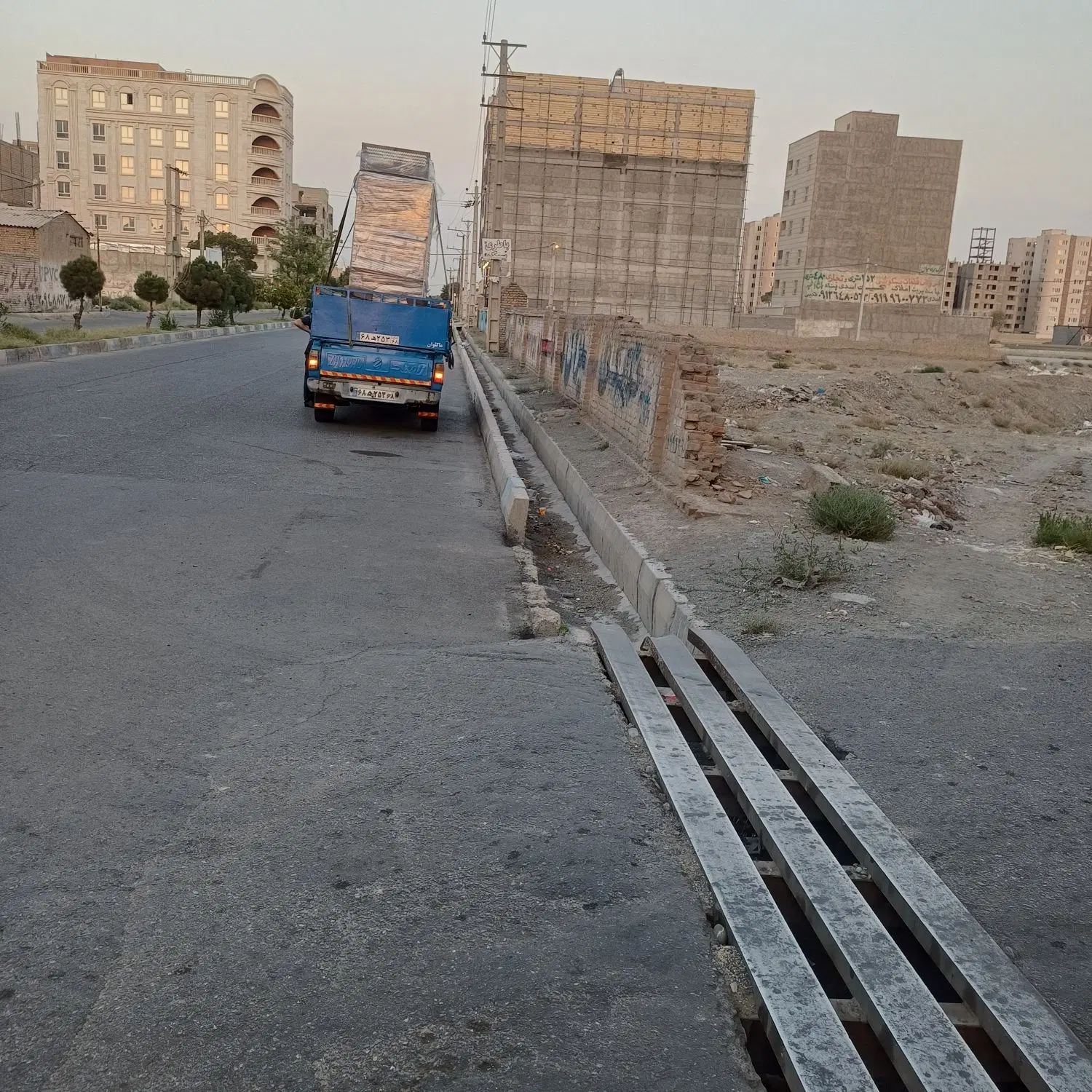 ۲قطعه زمین تجاری مسکونی
