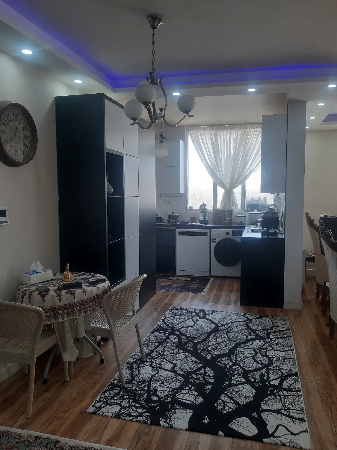 اپارتمان مهرویلای شمالی کد 0512