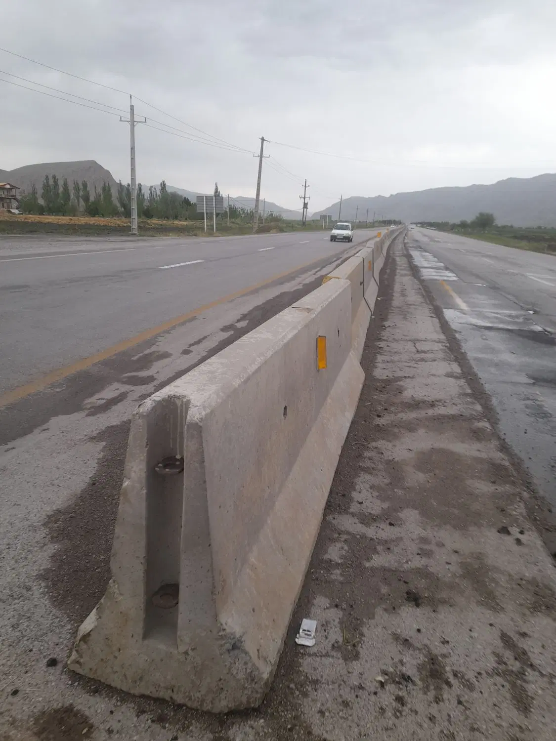خانه ویلایی میاندربند