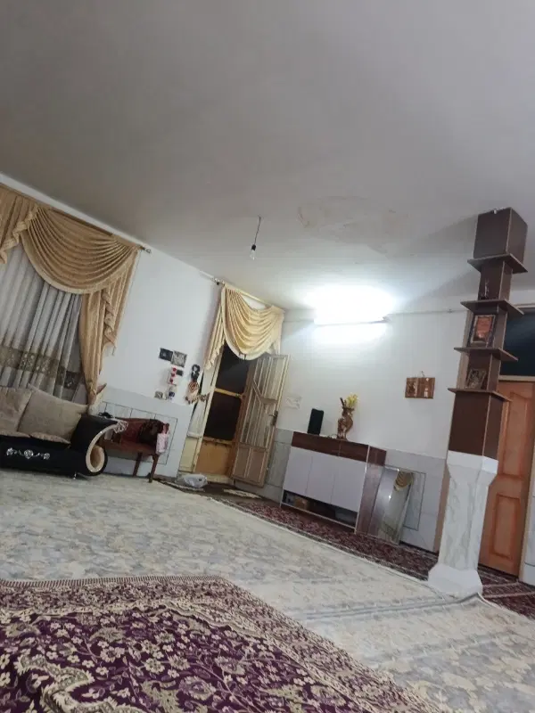 هم خونه ای