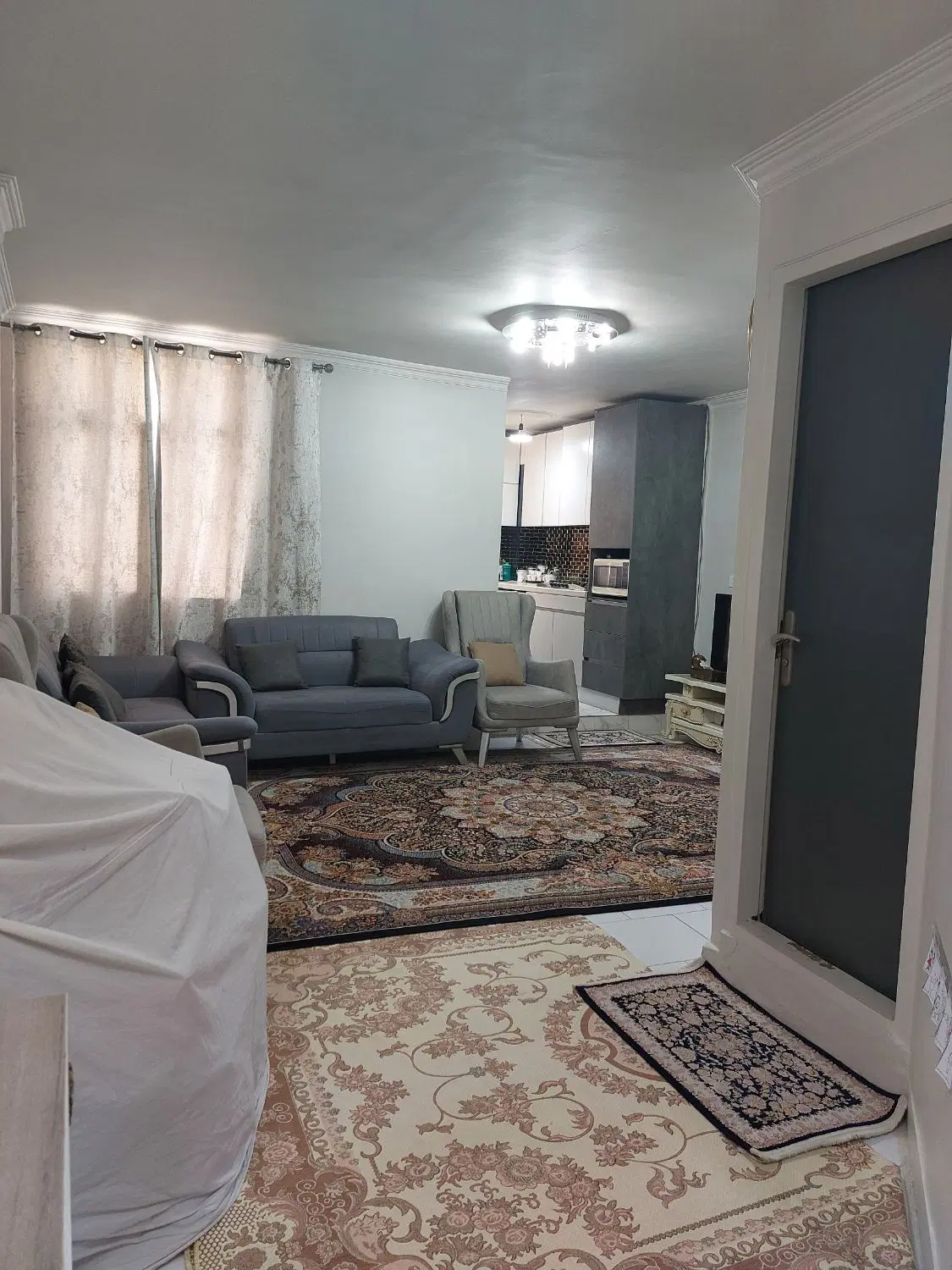 آپارتمان ۴۵ متری فول امکانات