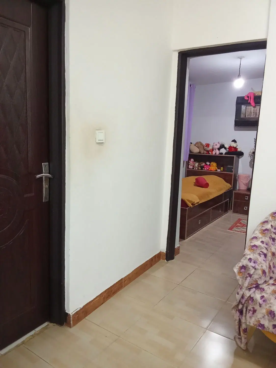 خانه ویلایی و مغازه
