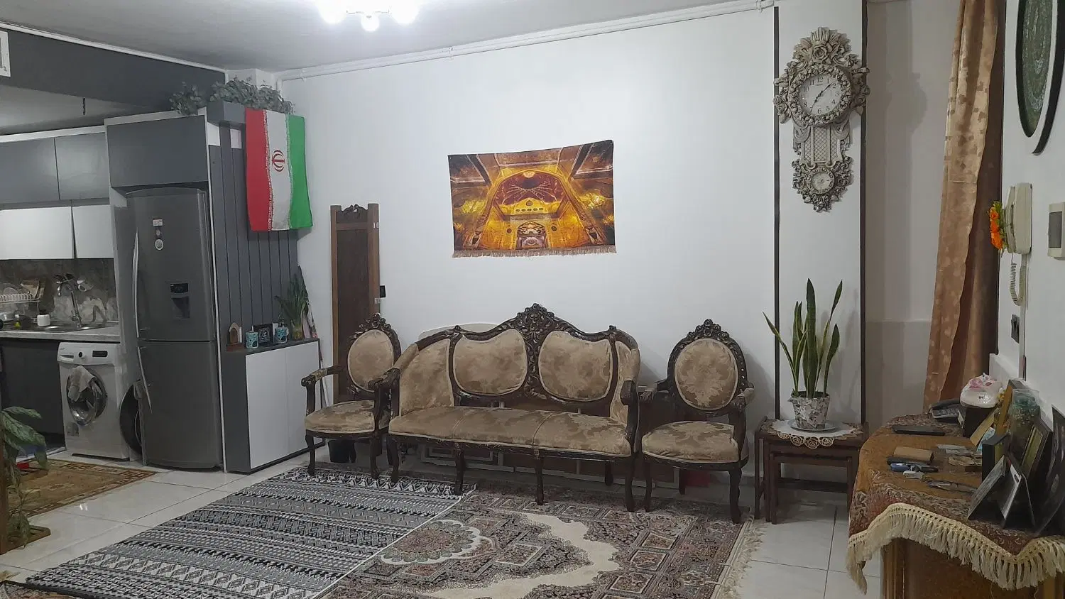 ۸۰متر حیاط دار