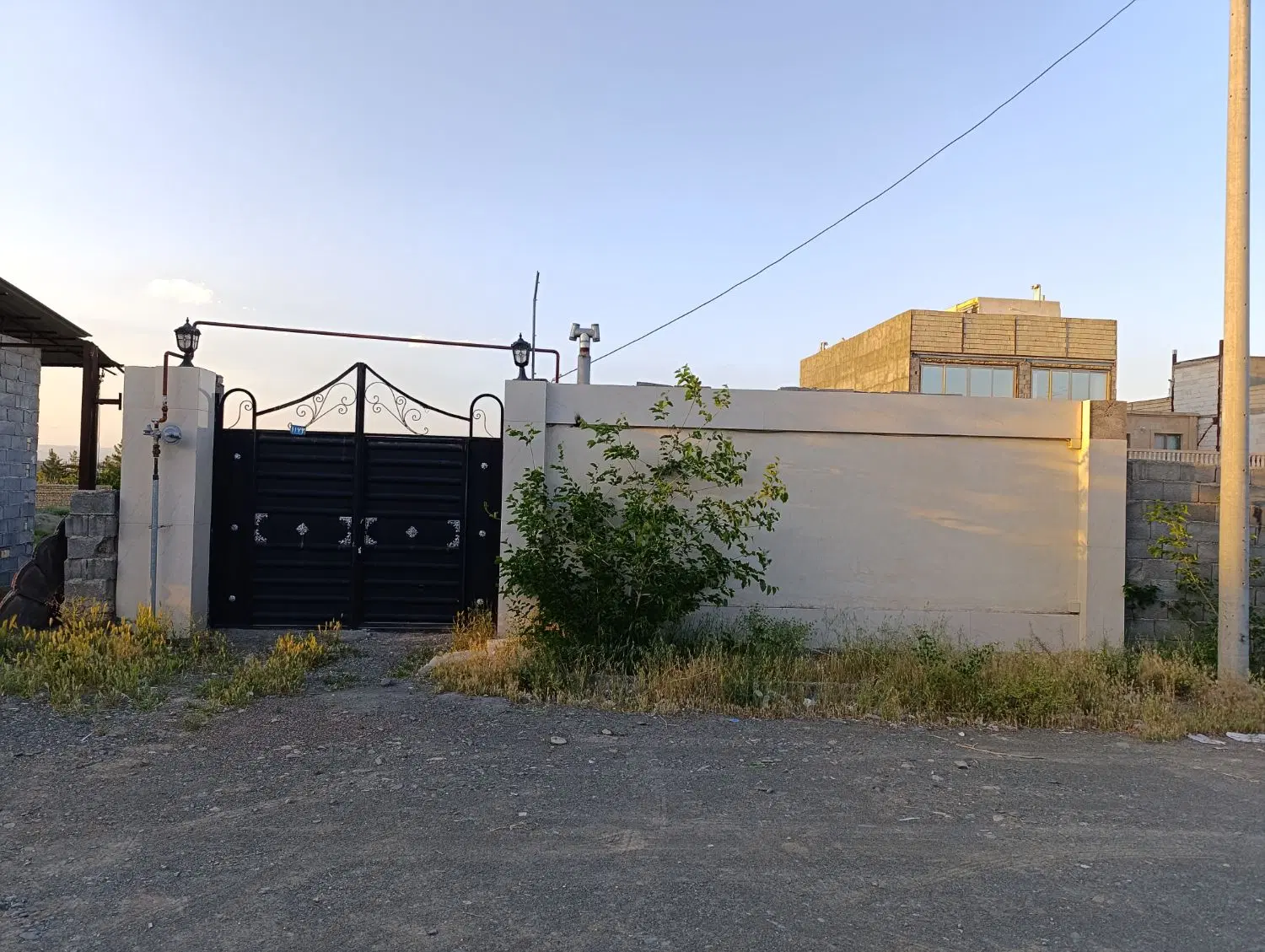 فروش ویلایی ۴۴۰متری دوردیوار  شاندیز