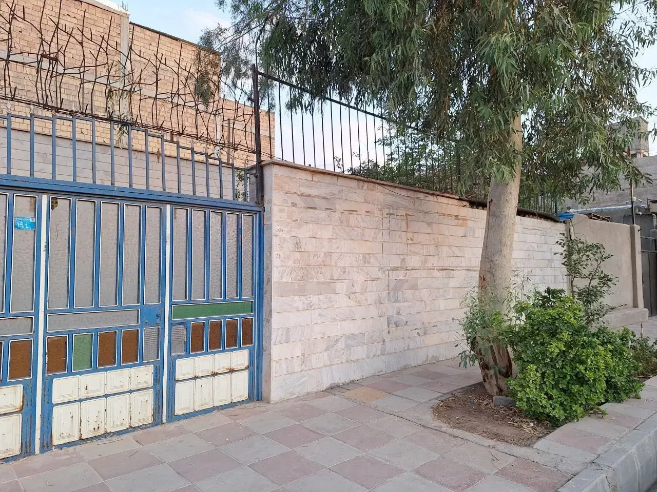 خانه ملکیت حیاط دار