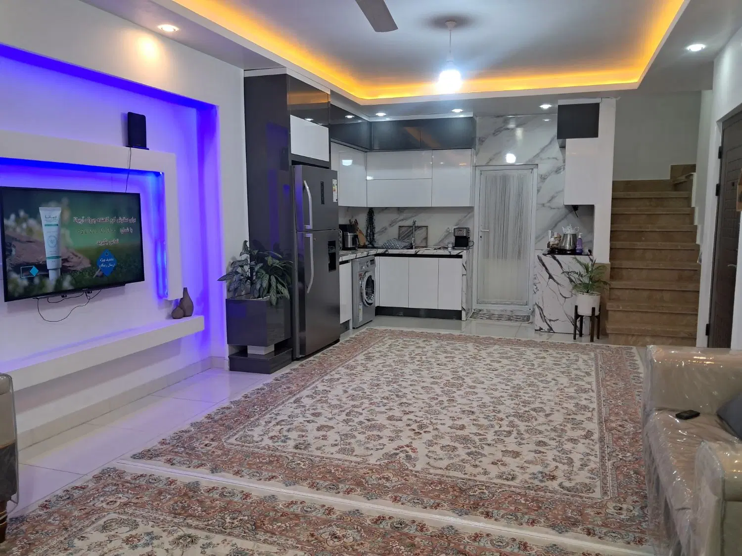 فروش خانه چناران ۲۶ طبقه ۲