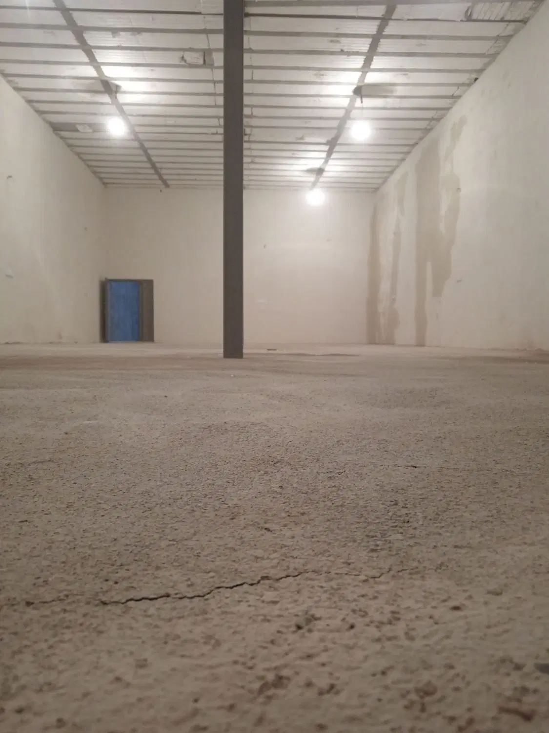 اجاره مغازه نو ساز ۲۰۰ متری