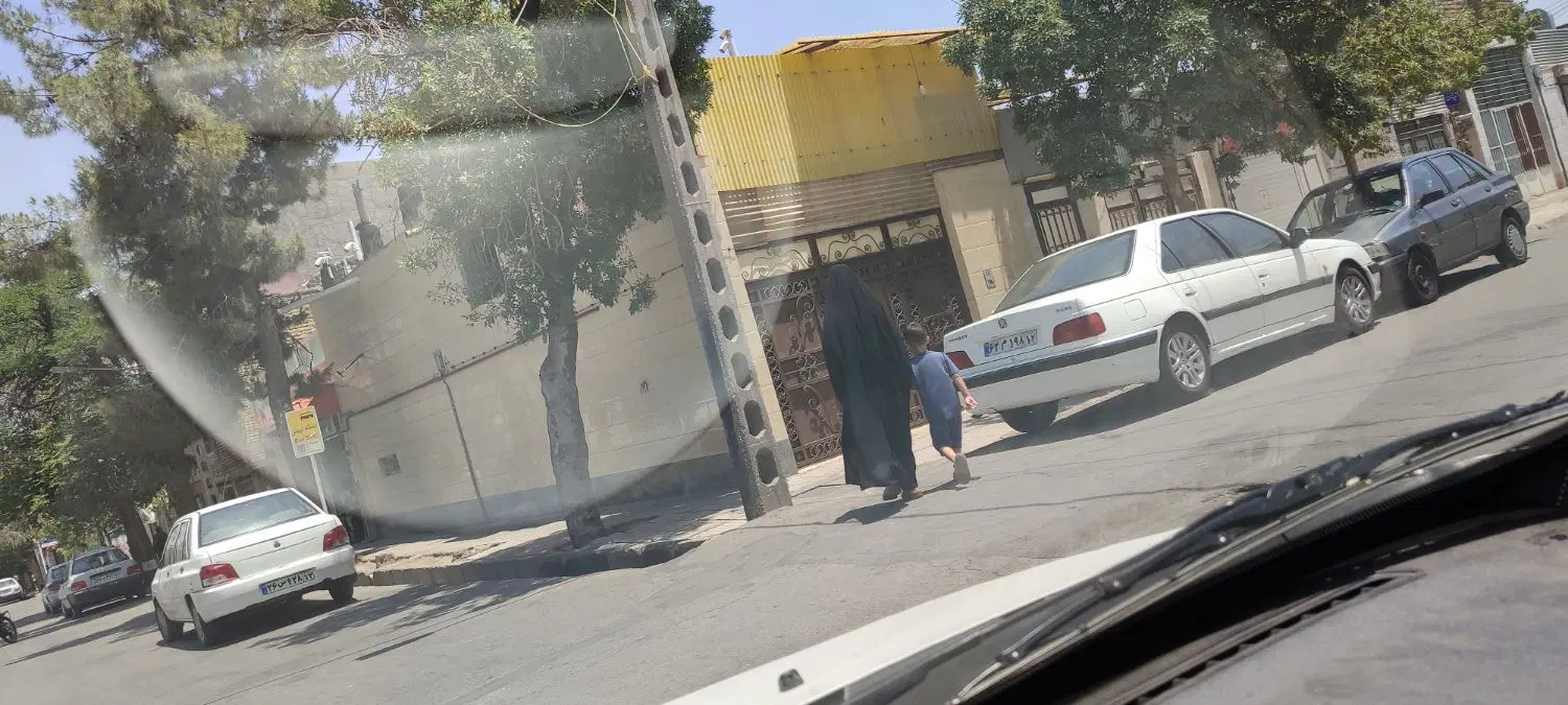 سردو نبش حاشیه منطقه پر تردد