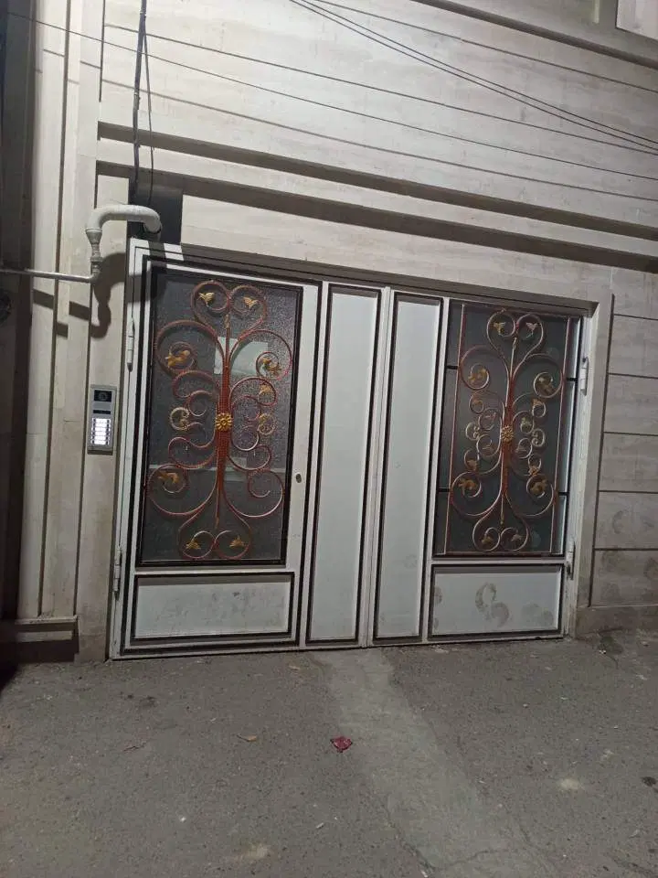 اپارتمان یک سال ساخت