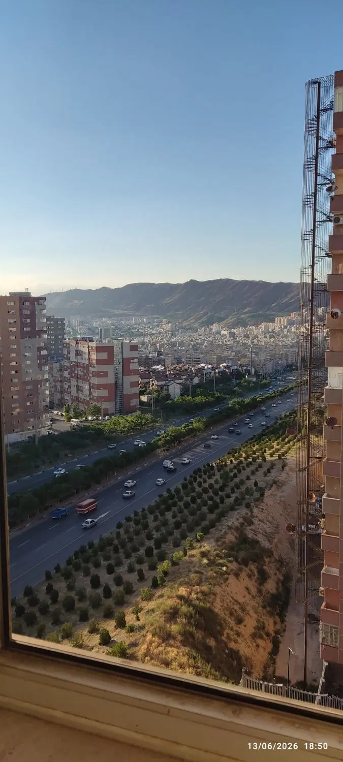 فروش زمین زیتون جنوبی 200متر طرف سپهر صادرات