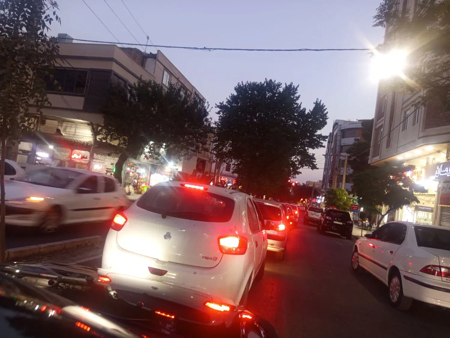 فروش ۲۰۸ متر تجاری بهر اصلی گوهردشت بلوار انقلاب