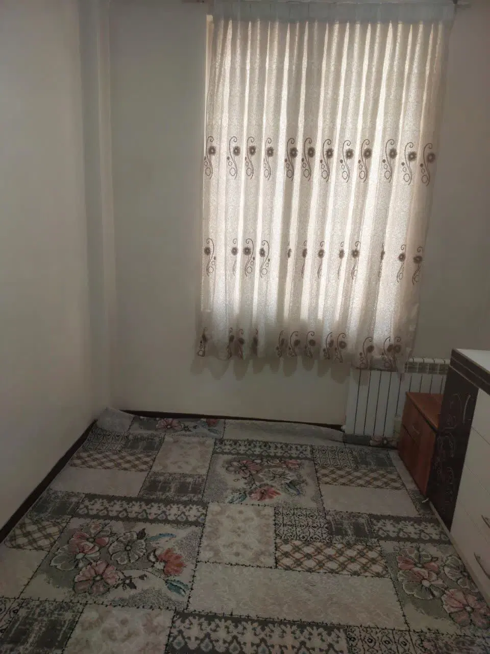واحد حدود ۵۰ متری با پارکینگ و آسانسور