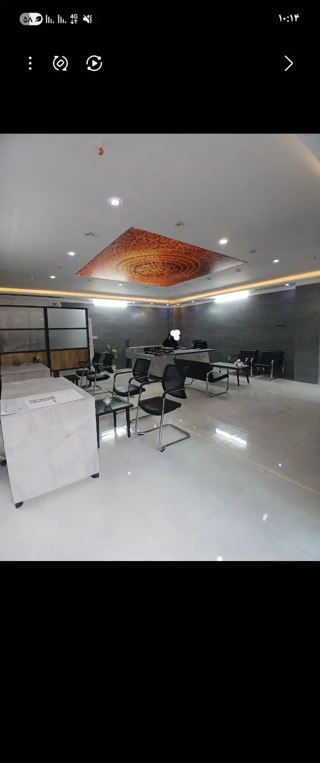مغازه فروشی