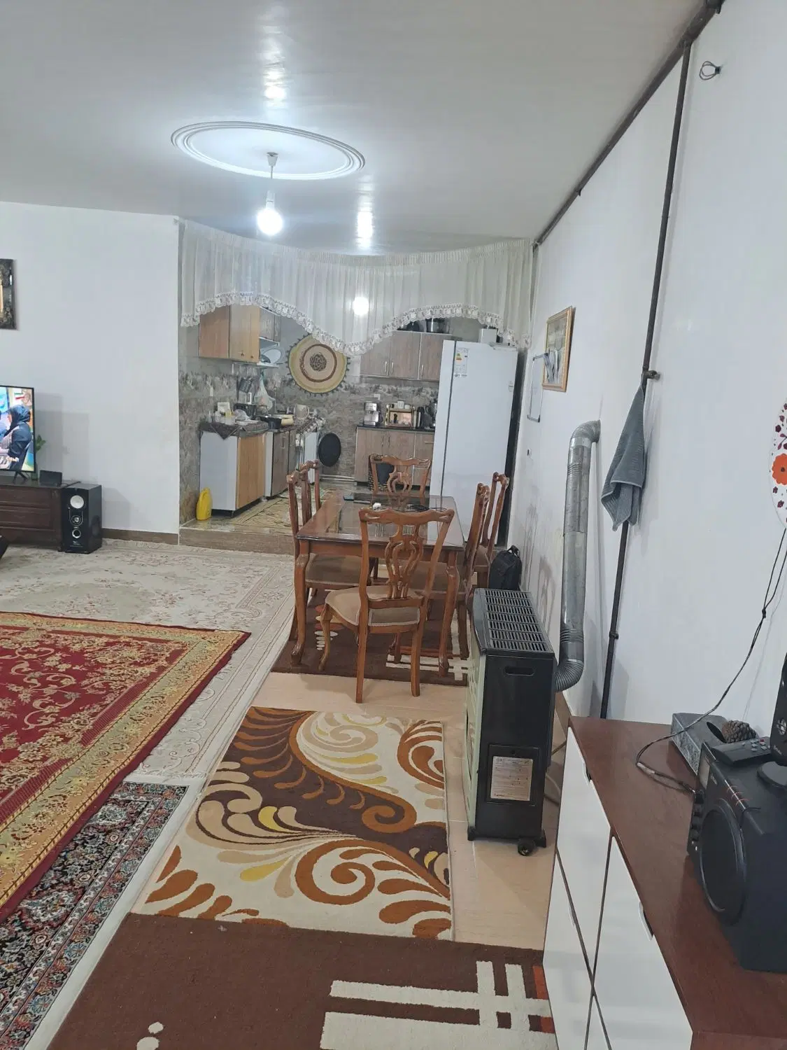 اجاره طبقه بالا شهرک پارسیلون